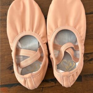 Stelle Ballet Shoes, Pink, Size 12. Like new (tried on once).